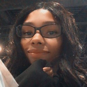 Meet your Posher, Hera